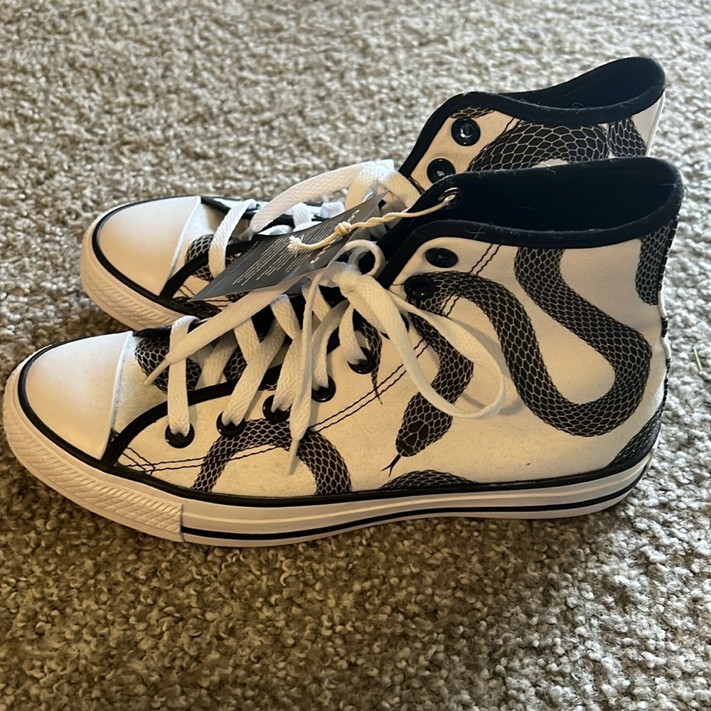 Snake print converse, custom design